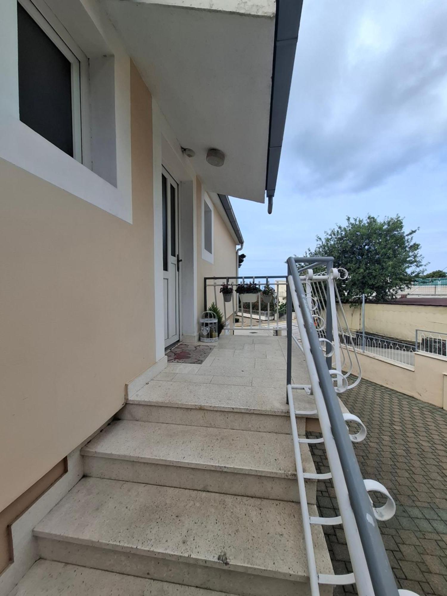 Apartman Šimun Apartment Primosten Bagian luar foto